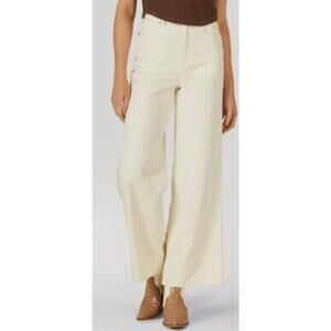 Wrangler Worldwide Midrise Wide Leg cream jeans Size 26 Boho Classic Retro